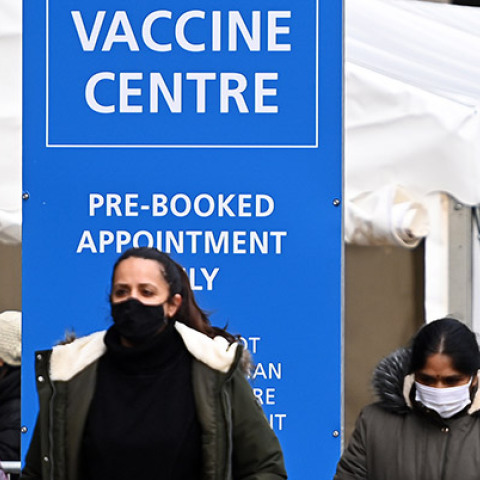 Κορωνοϊός - COVID-19 - Εμβολιασμός - Βρετανία