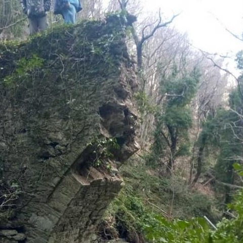 Εικόνα από την κατάρρευση του γεφυριού στην Τσαγκαράδα