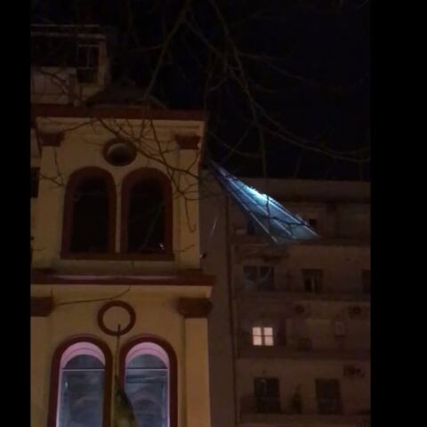 Στέγη καρφώθηκε σε ναό της Θεσσαλονίκης