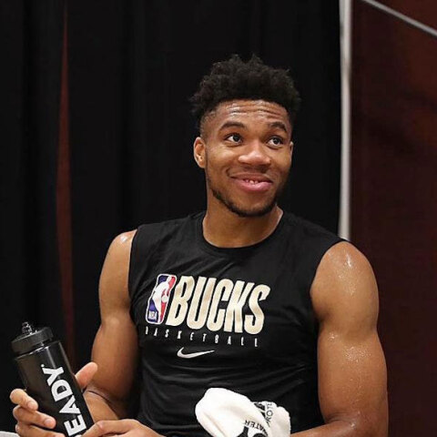 Γιάννης Αντετοκούνμπο