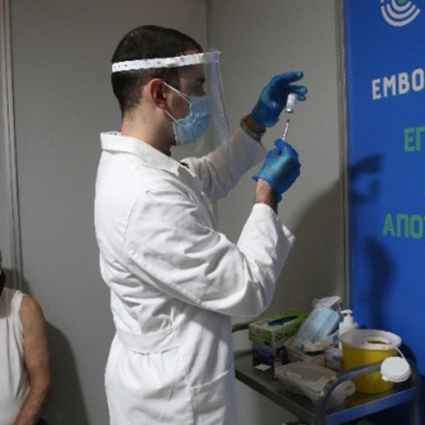 Εμβολιασμός - Κορωνοϊός - COVID-19