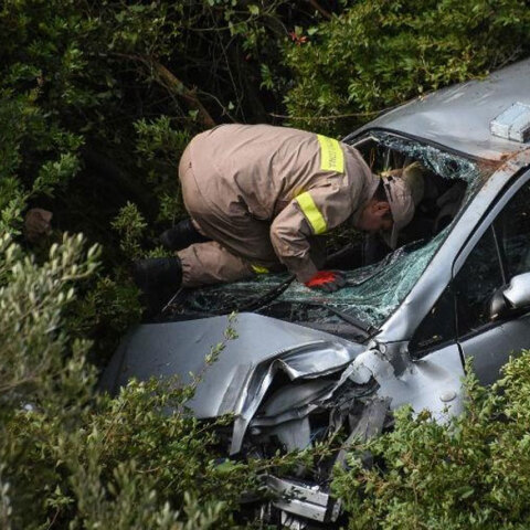 Αυτοκίνητο έπεσε σε γκρεμό (ΦΩΤΟ ΑΡΧΕΙΟΥ)