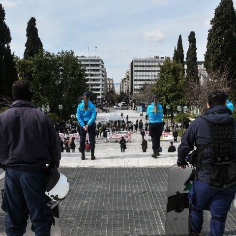 Μέλη από 18 οργανώσεις της εξωκοινοβουλευτικής Αριστεράς πραγματοποιούν συγκέντρωση αλληλεγγύης στον απεργό πείνας Δημήτρη Κουφοντίνα