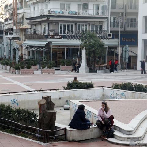 Κορωνοϊός: Σε αυστηρό lockdown τέθηκαν για τις επόμενες 9 ημέρες οι δήμοι Καλυμνίων και Κορδελιού - Ευόσμου. Σοβαρή ανησυχία προκαλεί η εξέλιξη της πανδημίας 