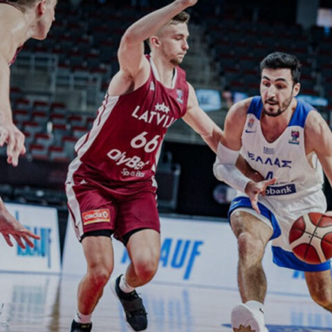 Η Ελλάδα κέρδισε τη Λετονία στην παράταση για τα προκριματικά του Eurobasket 2022