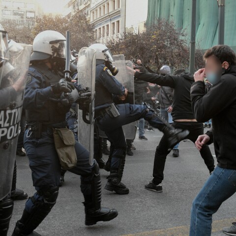 Επεισόδια σε πορεία για τον Κουφοντίνα