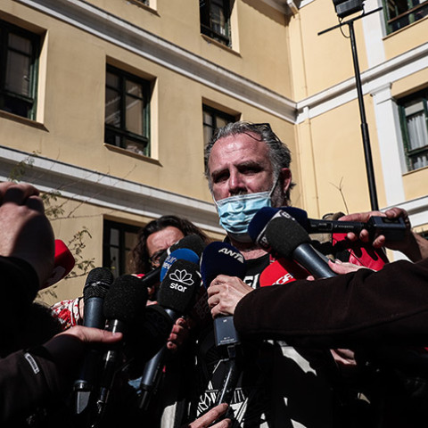 ΚΑΤΑΘΕΣΗ ΤΟΥ ΠΡΟΕΔΡΟΥ ΤΟΥ ΠΕΙΘΑΡΧΙΚΟΥ ΣΥΜΒΟΥΛΙΟΥ ΤΟΥ ΣΩΜΑΤΕΙΟΥ ΕΛΛΗΝΩΝ ΗΘΟΠΟΙΩΝ, ΠΑΣΧ. ΤΣΑΡΟΥΧΑ ΣΤΟΝ ΕΙΣΑΓΓΕΛΕΑ ΓΙΑ ΤΙΣ ΚΑΤΑΓΓΕΛΙΕΣ ΣΕΞΟΥΑΛΙΚΗΣ ΒΙΑΣ