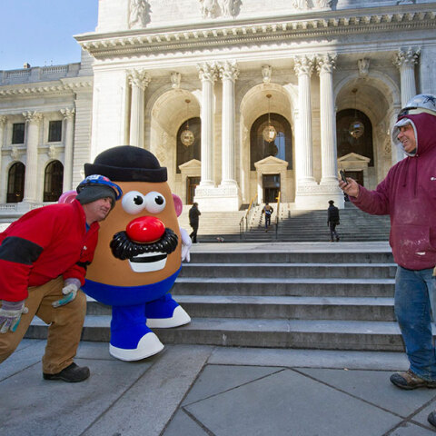 Mr Potato Head: Ο «Κύριος Πατάτας» γίνεται ουδέτερου φύλου και αλλάζει ονομασία