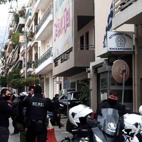 Επίθεση με μολότοφ στο Α.Τ. Καισαριανής