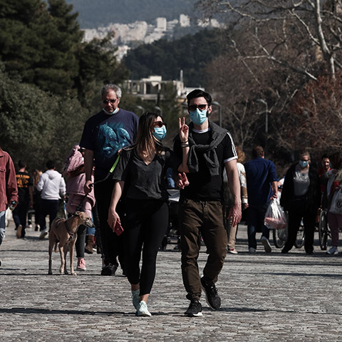  ΗΛΙΟΦΑΝΕΙΑ ΚΑΙ ΑΝΟΔΟΣ ΤΗΣ ΘΕΡΜΟΚΡΑΣΙΑΣ / ΣΤΙΓΜΙΟΤΥΠΑ ΑΠΟ ΤΟ ΚΕΝΤΡΟ ΤΗΣ ΑΘΗΝΑΣ 