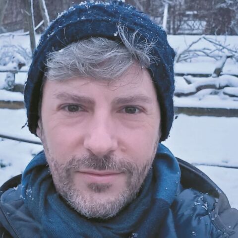 Μανώλης Παπουτσάκης