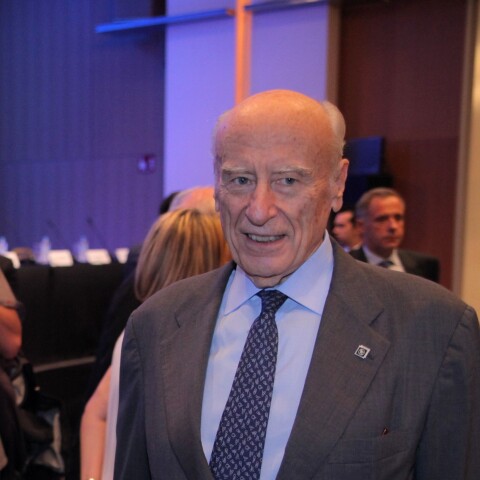 Γιάννης Κωστόπουλος 