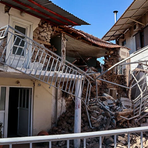 Σεισμός στην Ελασσόνα: Κατεστραμμένο σπίτι στο Μεσοχώρι