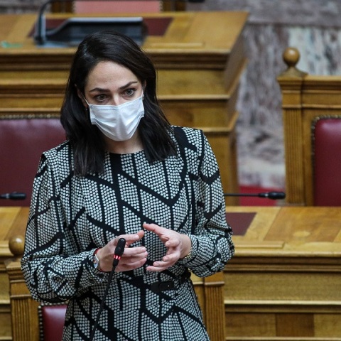 Η υφυπουργός Εργασίας και Κοινωνικών Υποθέσεων, Δόμνα Μιχαηλίδου