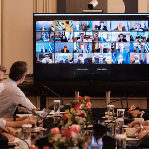 Συνεδρίαση με τηλεδιάσκεψη του υπουργικού συμβουλίου ©EUROKINISSI/ΓΡΑΦΕΙΟ ΤΥΠΟΥ ΠΡΩΘΥΠΟΥΡΓΟΥ/ΔΗΜΗΤΡΗΣ ΠΑΠΑΜΗΤΣΟΣ