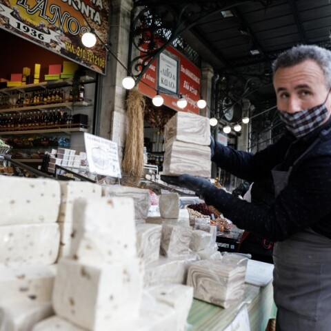 Καθαρά Δευτέρα καταστήματα