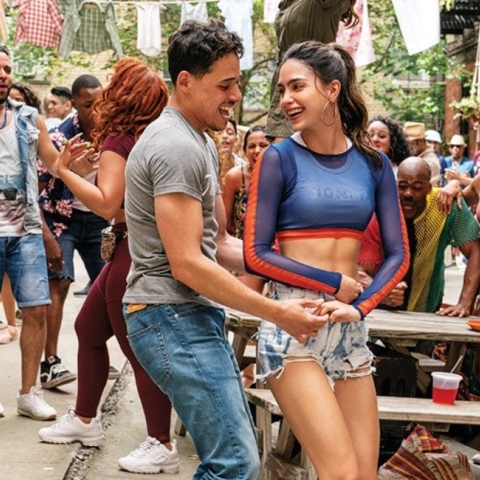 Σκηνή από την κινηματογραφική μεταφορά του μιούζικαλ «In The Heights»