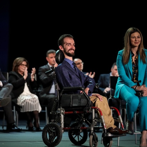 Στέλιος Κυμπουρόπουλος 