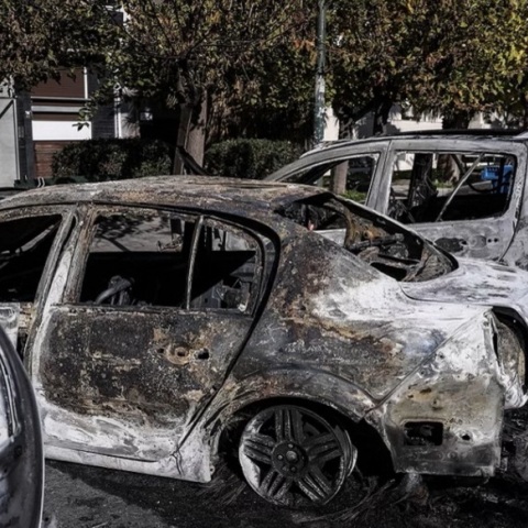 Καμμένα αυτοκίνητα