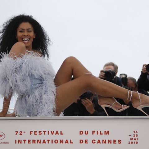 Το μοντέλο και ηθοποιός, Leyna Bloom