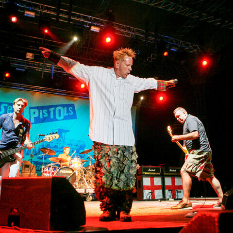 Συναυλία των Sex Pistols στην Ελλάδα, Πειραιάς, 2008