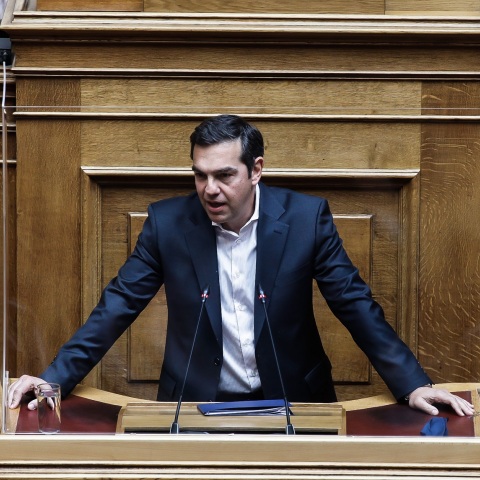 Κριτική στην κυβέρνηση ασκεί ο ΣΥΡΙΖΑ σε ανακοίνωση του για τα μέτρα περιορισμού διασποράς του κορωνοϊού που ανακοινώθηκαν χθες.