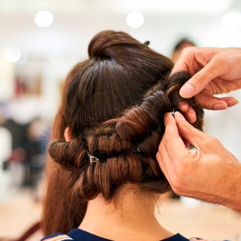 Τα κομμωτήρια ανοίγουν και πάλι τη Δευτέρα 22 Μαρτίου 2021