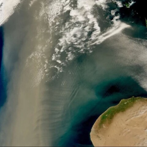 Το σύννεφο σκόνης από τη Σαχάρα που κινείται προς την Ελλάδα