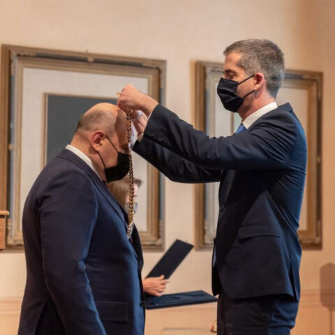 Ο δήμαρχος Αθηναίων Κώστας Μπακογιάννης τίμησε τον πρωθυπουργό της Ρωσίας Μιχαήλ Μισούστιν