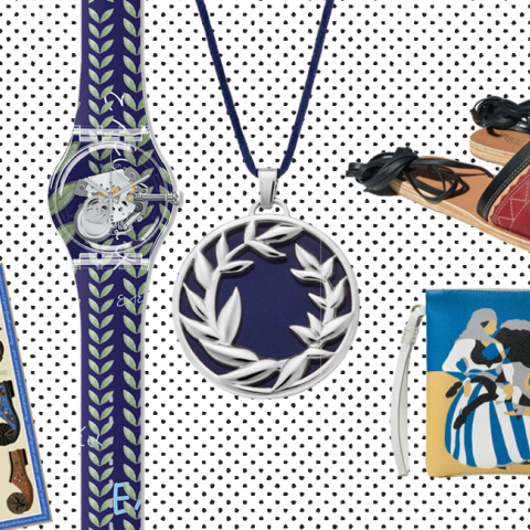 Ψωνίζουμε ρούχα και αντικείμενα εμπνευσμένα από την Επανάσταση