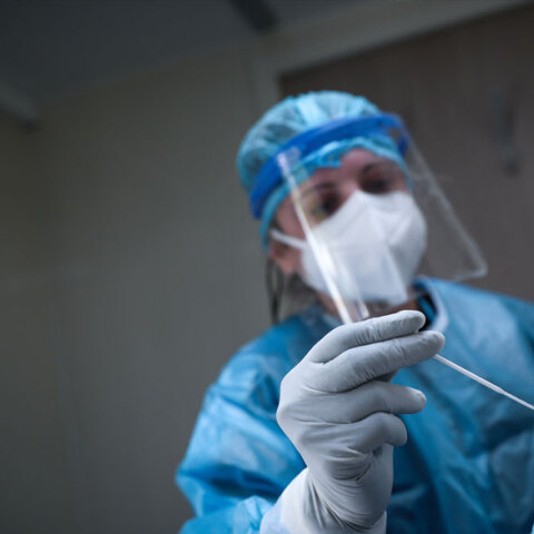 Rapid test για τον κορωνοϊό - Έρχονται τα self test τα οποία θα κάνουν υποχρεωτικά όσοι εργάζονται σε εστίαση, τουρισμό, μεταποίηση, ναυτιλία και δικαστήρια