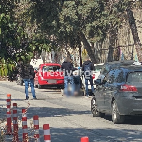 Νεκρός 36χρονος δίπλα από το αυτοκίνητό του στη Θεσσαλονίκη