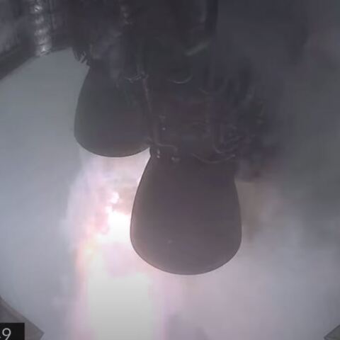 Στιγμιότυπο από την δοκιμαστική πτήση του πυραύλου