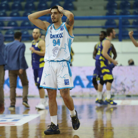 Αντώνης Κόνιαρης