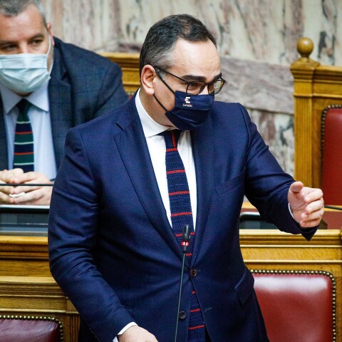 Βασίλης Κοντοζαμάνης 