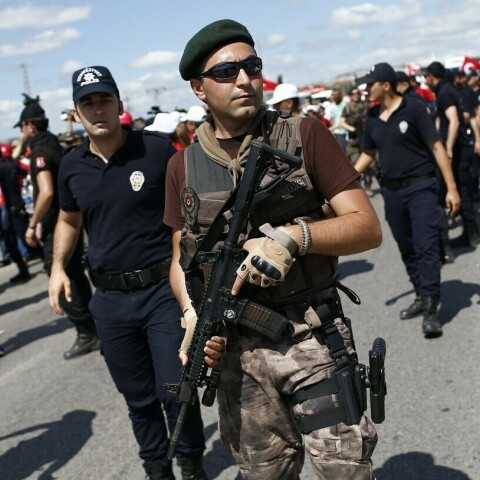 Συλλήψεις για το πραξικόπημα στην Τουρκία 