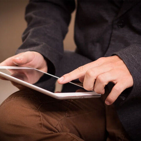 Voucher 200 ευρώ για tablet και υπολογιστές (ΦΩΤΟ ΑΡΧΕΙΟΥ)