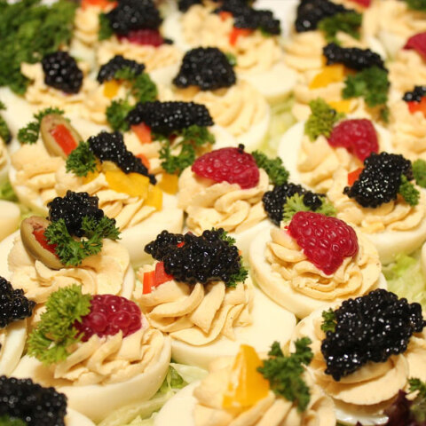 Δείπνο με χαβιάρι (ΦΩΤΟ ΑΡΧΕΙΟΥ)