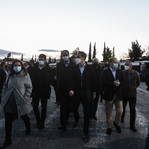 Επίσκεψη του Κυριάκου Μητσοτάκη στο αμαξοστάσιο της ΟΣΥ