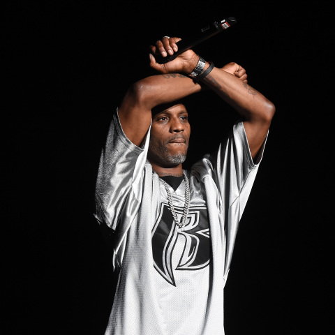 DMX: Αναδρομή στην πορεία του ράπερ και ηθοποιού Έρλ Σίμονς, που άφησε την τελευταία του πνοή σε ηλικία 50 ετών μετά από καρδιακή ανακοπή