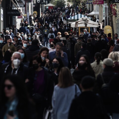 Στιγμιότυπο στην οδό Ερμού