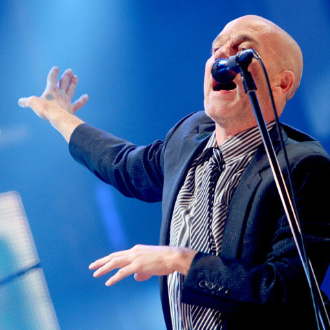 Στιγμιότυπο από τη συναυλία των R.E.M. στο Παναθηναϊκό Στάδιο το 2008