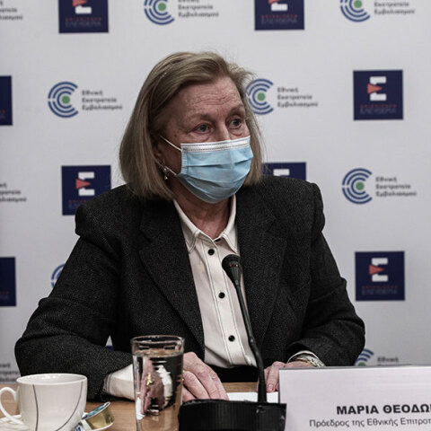 Μαρία Θεοδωρίδου, πρόεδρος της Εθνικής Επιτροπής Εμβολιασμών