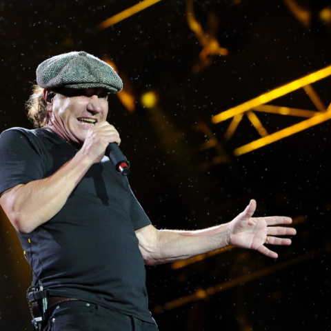 Ο Μπράιαν Τζόνσον των AC/DC ετοιμάζει την νέα του αυτοβιογραφία