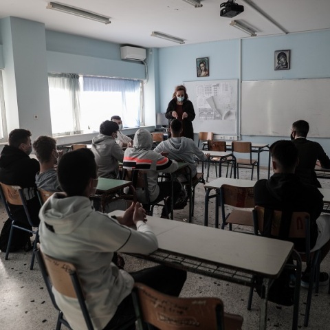 Εκπαιδευτικός σε Λύκειο