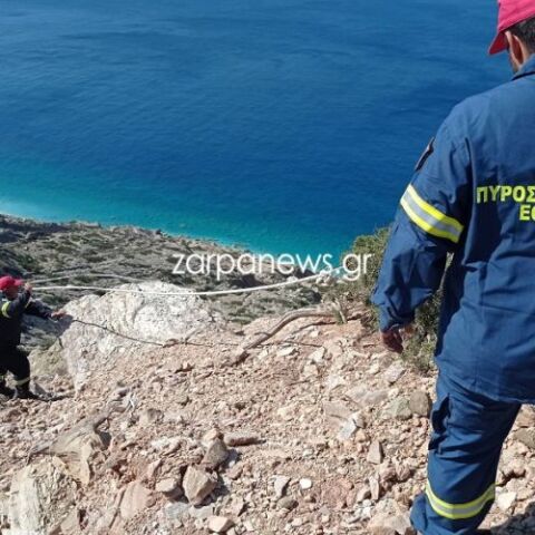 Τροχαίο δυστύχημα στη Γαύδο: Όχημα έπεσε σε γκρεμό 