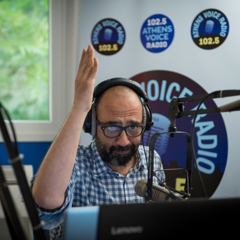 Ο δημοσιογράφος Νίκος Ζαχαριάδης