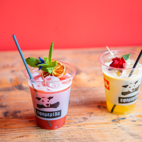 Take away cocktail από το cafe bar Εφημερίδα ATH