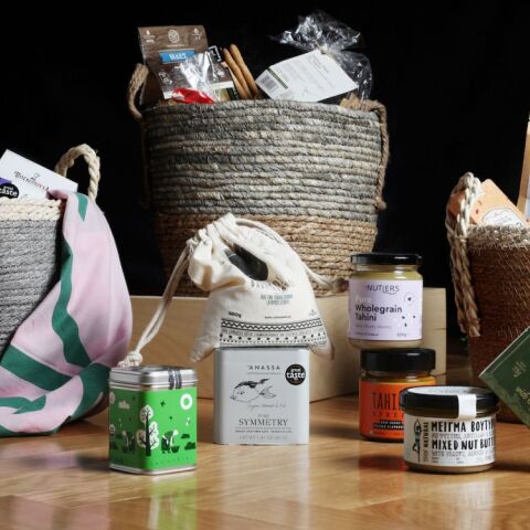 Τα γαστρονομικά καλάθια του A Magic Cabinet