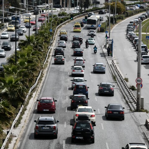  Στιγμιότυπο στην παραλιακή 
